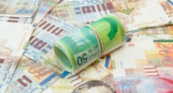 مسؤول يوضح قرار حكومة نتنياهو بوقف تحويل بعض أموال المقاصة إلى النرويج