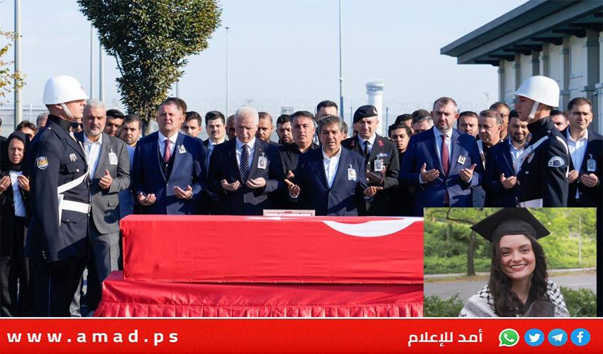 الرئيس عباس يهاتف والد الشهيدة عائشة نور..ويجري الإعداد لتقديم شكوى للجنائية الدولية