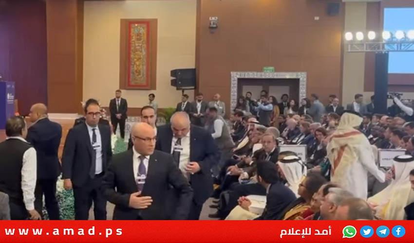 انسحاب وفد الجزائر من قمة نيودلهي لحظة دخول وفد الكيان الاحلالي –فيديو