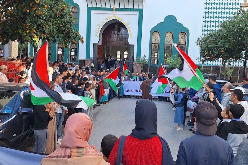 مائة وقفة بالمغرب تؤازر فلسطين