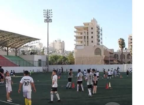  على أرض استاد الحسين... أطفال أكاديمية شباب الخليل يرسمون ملامح مستقبل الكرة الفلسطينية