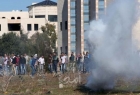 طولكرم: إصابة عشرات الطلبة بالاختناق خلال اقتحام قوات الاحتلال حرم جامعة خضوري