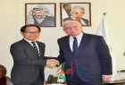 المالكي يلتقي ممثل اليابان ويطلعه على انتهاكات سلطات الاحتلال بحق الشعب الفلسطيني