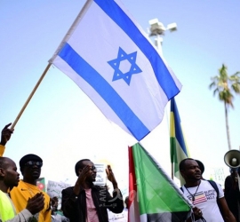 قناة عبرية: وفد إسرائيلي يصل العاصمة السودانية
