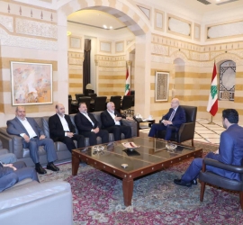 هنية يلتقي برئيس الحكومة اللبنانية "نجيب ميقاتي" في بيروت