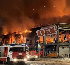 مصرع شخص في "حريق ضخم" بمركز تجاري في ضواحي العاصمة الروسية- فيديو