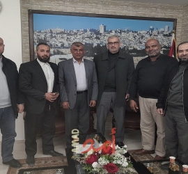 وفد من اللجنة العليا لمتضرري عدوان 2014 تجتمع مع وكيل وزارة الأشغال في غزة