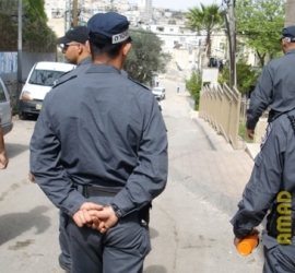 القدس: شرطة الاحتلال تزيل مكتب الناشط أبو الحمص في الشيخ جراح