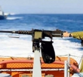 زوارق الاحتلال تهاجم مراكب الصيادين شمال غزة