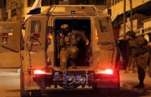 قوات الاحتلال تعتقل شابين وأسيرين محررين من جنين