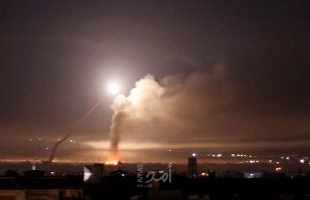 سانا: الدفاعات الجوية تتصدى لــ"عدوان إسرائيلي" في محيط جبل المانع بريف دمشق - فيديو
