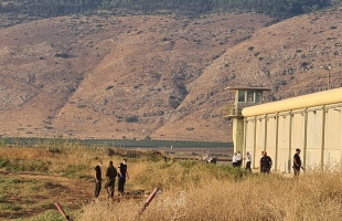 الشرطة الإسرائيلية توقف التحقيق الجنائي مع حراس وسجاني جلبوع