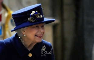 رويترز: الليلة الأولى للملكة البريطانية "إليزابيث" في المستشفى