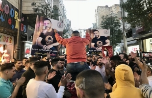 رام الله: مسيرة إسناداًاللأسرى المضربين عن الطعام
