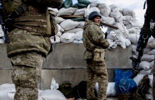 الإمارات تدعم أوكرانيا بـ 30 طناً من المساعدات
