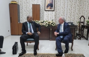وزير الخارجية الفلسطيني يلتقي نظيرة النيجيري