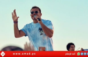 عمرو دياب يحتفل بـ"مليار" مستمع