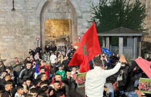 الاحتلال يقتحم نادي في القدس ويقمع مواطنين تواجدوا لتشجيع المنتخب المغربي