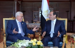 الرئيس عباس ونظيره المصري يتبادلان التهاني بعيد الأضحى