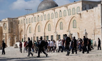 اللجنة التنفيذية تٌحذر سلطات الاحتلال من خطورة قرارها بحق المسجد الأقصى