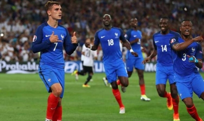 منتخب فرنسا يتجهز لمواجهة إنجلترا في ربع نهائي كأس العالم