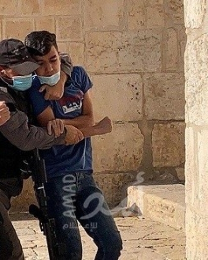 مركز فلسطين: 410 حالة اعتقال خلال مارس بينهم 41 طفلاً و10 نساء