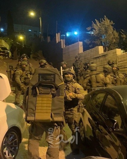 قوات الاحتلال تشن عملية عسكرية في جبل المكبر وتطارد عناصر من "الشعبية"- فيديو