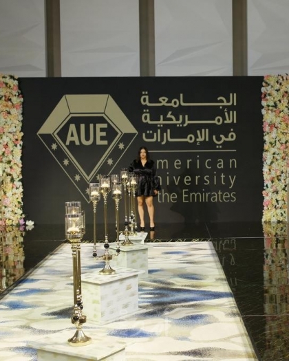 الإمارات: الجامعة الأمريكية تشارك في أسبوع دبي للموضة بأزياء - صور