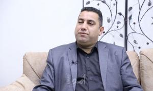 من التناص إلى بناء العالم الشعري:  قراءة في تجربة محمد علوش الشعرية