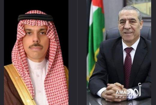 الشيخ يبحث مع وزير الخارجية السعودي التطورات الإقليمية ويعرب عن تضامن فلسطين الكامل مع المملكة